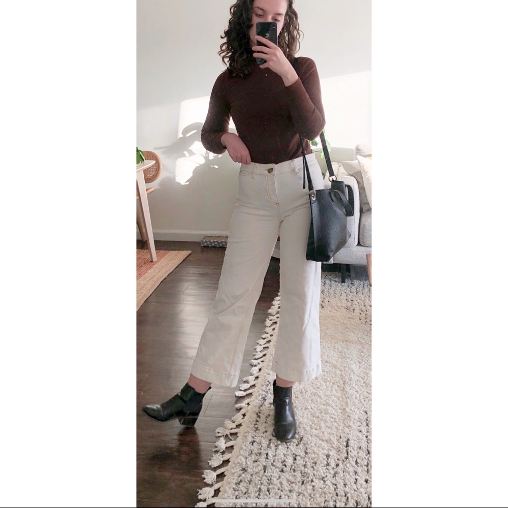 Lou & Grey Hight Waisted Wide Leg Crop White Jeans